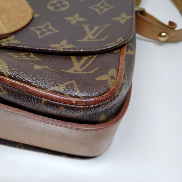 Authentic Louis Vuitton Cartouchiere MM Monogram Shoulder Bag LCMON200-120125 - Picture 6 of 9